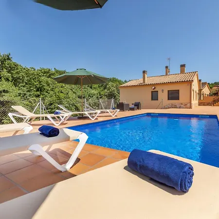 Esteva By Interhome